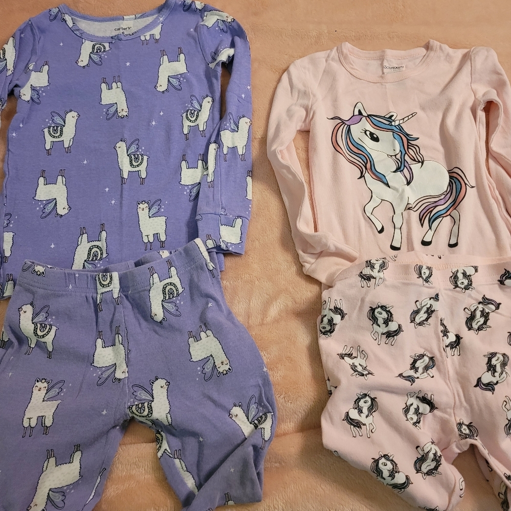 Lot of 4 pairs girls pajamas size 6 & 7.  3 pr Carters, 1 pr Schmoopy - Picture 6 of 13